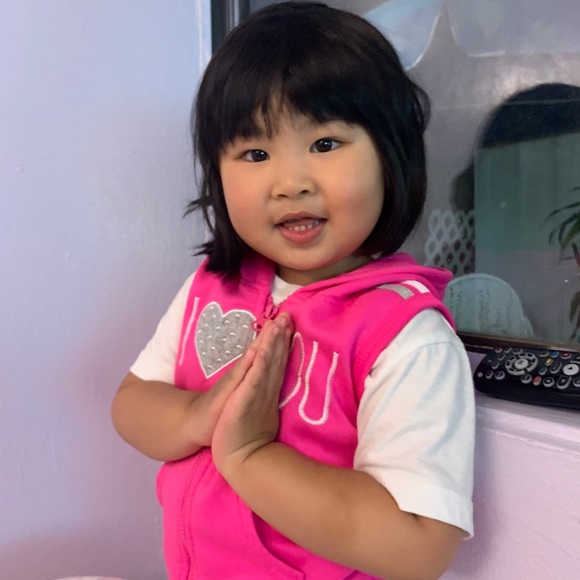 Meet your Posher, Minh - Picture 2 of 2